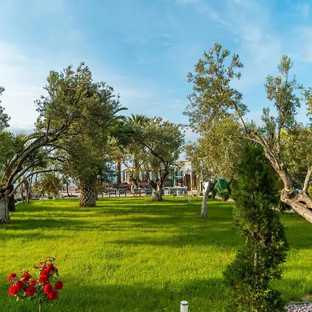 Kayalar Blue Hotel 4*