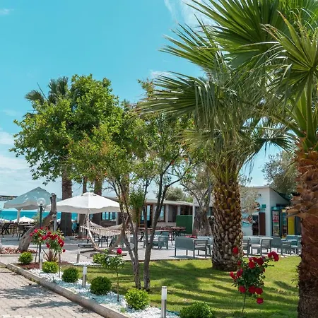 Kayalar Blue Otel Sazlı