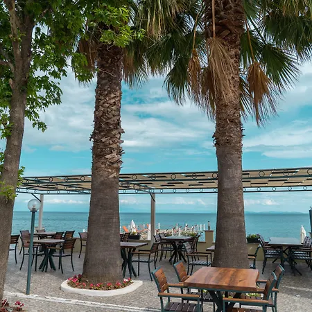 Otel Kayalar Blue Sazlı